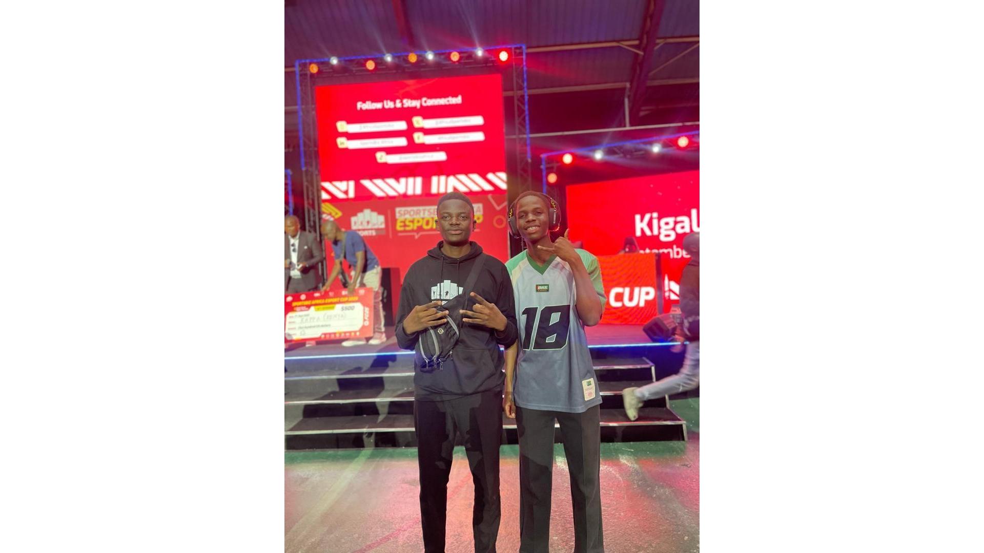 Aksam and Nigerian pro Faruk Manzo
